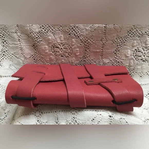 NWOT Small Portland Leather Wrap Journal. - Picture 5 of 6